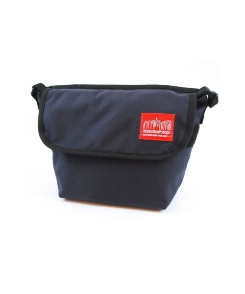 Manhattan Portage(マンハッタンポーテージ)の「Casual Messenger(バッグ・メンズ・Black/Red/Pink/Navy/D.Navy/W.Camo・XS)」の6枚目の写真