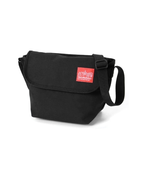 Manhattan Portage(マンハッタンポーテージ)の「Casual Messenger(バッグ・メンズ・Black/Red/Pink/Navy/D.Navy/W.Camo・XS)」の1枚目の写真