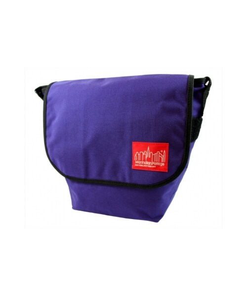Manhattan Portage（マンハッタンポーテージ）の「Casual Messenger（バッグ・メンズ・Black/Gray/Red/Pink/Navy/Purple/W.Camo・M）」の6枚目の写真
