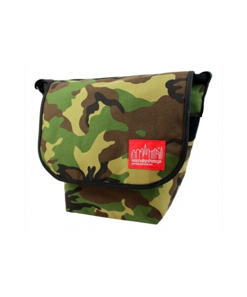 Manhattan Portage（マンハッタンポーテージ）の「Casual Messenger（バッグ・メンズ・Black/Gray/Red/Pink/Navy/Purple/W.Camo・M）」の7枚目の写真