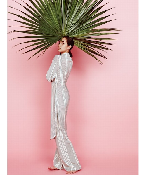 EMODA（エモダ）の「LINE WIDEパンツ（パンツ・レディース・ホワイト/ブラック・S/M）」の3枚目の写真