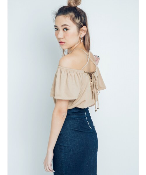 EVRIS（エヴリス）の「レースアップオフショルTOPS（トップス・レディース・ホワイト/ブラック/レッド/ベージュ・F）」の5枚目の写真