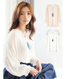 KORMARCH | 清楚なイメージのほっこりトップ(シャツ/ブラウス)