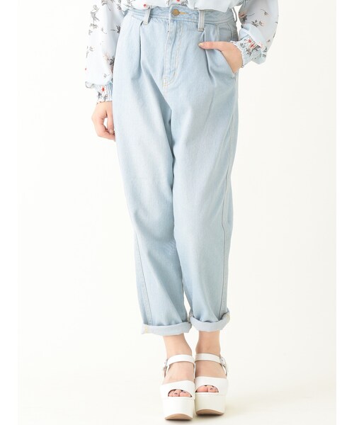 earth music&ecology(アースミュージックアンドエコロジー)の「【Special Price】マムジーンズ(パンツ・ライトインディゴ・S/M)」の2枚目の写真