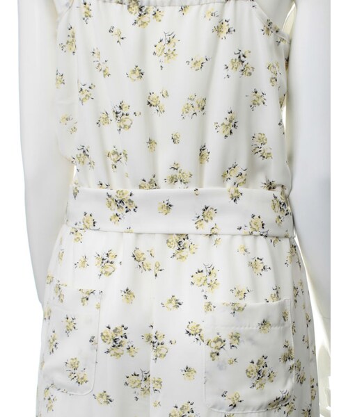 31 Sons de mode（トランテアン　ソン　ドゥ　モード）の「≪夏カタログ掲載ITEM≫小花柄ロンパース（オールインワン・サロペット・レディース・ネイビー/オフホワイト・36/38）」の13枚目の写真