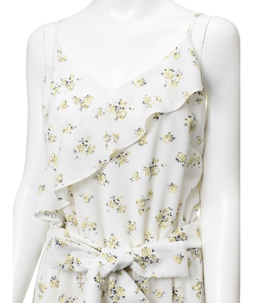 31 Sons de mode（トランテアン　ソン　ドゥ　モード）の「≪夏カタログ掲載ITEM≫小花柄ロンパース（オールインワン・サロペット・レディース・ネイビー/オフホワイト・36/38）」の12枚目の写真