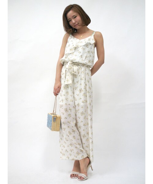 31 Sons de mode（トランテアン　ソン　ドゥ　モード）の「≪夏カタログ掲載ITEM≫小花柄ロンパース（オールインワン・サロペット・レディース・ネイビー/オフホワイト・36/38）」の3枚目の写真