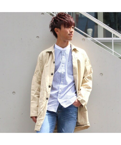 Cuirs（キュイー）の「シワ加工シャツ生地コットンステンカラーコート（ステンカラーコート・メンズ・デニム/ベージュ・Mサイズ/Lサイズ）」の2枚目の写真