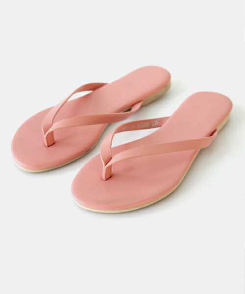 DHOLIC（ディーホリック）の「9COLORSフェイクレザービーチサンダル（ビーチサンダル・レディース・ホワイト/レッド/ゴールド/ミント/ピンク/スカイブルー/ベージュ/ブラック/イエロー・225/230/235/240/245/250）」の7枚目の写真