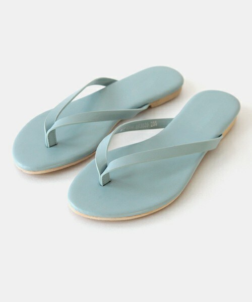 DHOLIC（ディーホリック）の「9COLORSフェイクレザービーチサンダル（ビーチサンダル・レディース・ホワイト/レッド/ゴールド/ミント/ピンク/スカイブルー/ベージュ/ブラック/イエロー・225/230/235/240/245/250）」の5枚目の写真