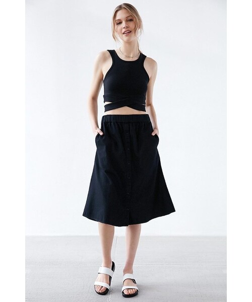 CHEAP MONDAY(チープマンデイ)の「Cheap Monday Material Cross-Front Tank Top(タンクトップ・レディース・Black・XS/S/M/L)」の5枚目の写真