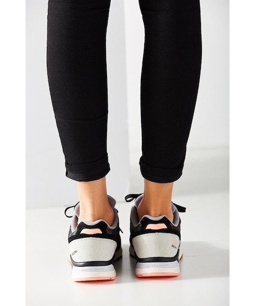 NEW BALANCE(ニューバランス)の「New Balance 530 Floral Ink Running Sneaker(スニーカー・レディース・Black・9)」の7枚目の写真