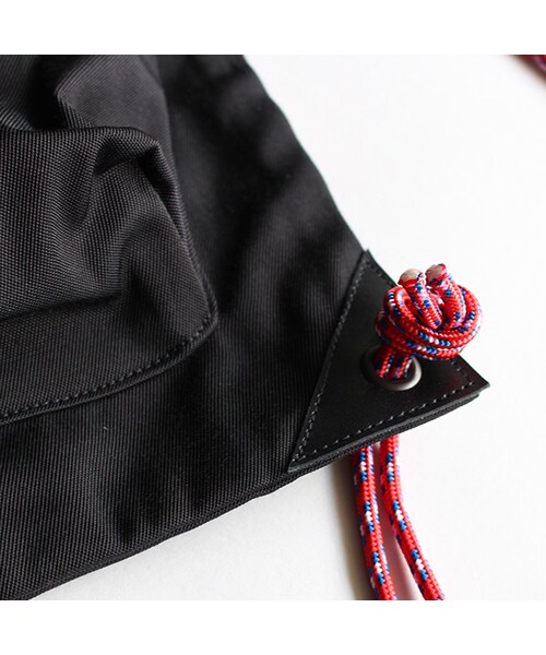 SASQUATCHfabrix.（サスクワァッチファブリックス）の「Napsack（ファッション雑貨・Black/White・One）」の5枚目の写真