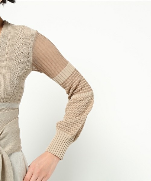 mame（マメ）の「mame ウエストマークニットワンピース（ワンピース・レディース・ベージュ/ネイビー・1）」の7枚目の写真