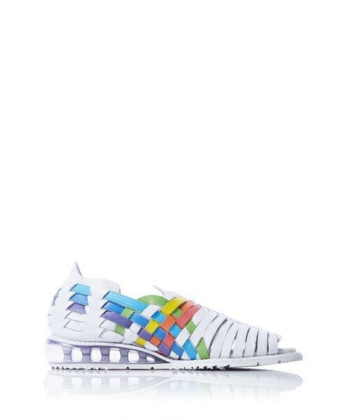 QUN TOKYO（キューユーエヌ トーキョー）の「QUN TOKYO メッシュフラットサンダル（サンダル・メンズ・ホワイト/ブラック/ゴールド・40/41/42/43）」の4枚目の写真