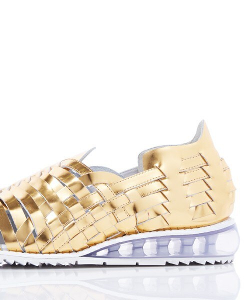 QUN TOKYO（キューユーエヌ トーキョー）の「QUN TOKYO メッシュフラットサンダル（サンダル・メンズ・ホワイト/ブラック/ゴールド・40/41/42/43）」の22枚目の写真