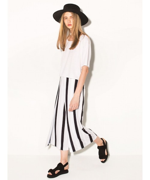 EMODA（エモダ）の「カンカン帽（帽子・レディース・ブラック/ベージュ・F）」の4枚目の写真