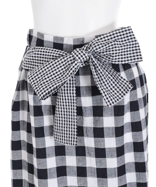 merry jenny（メリージェニー）の「ギンガムいっぱいスカート（スカート・レディース・ブラック/レッド/ネイビー・F）」の13枚目の写真