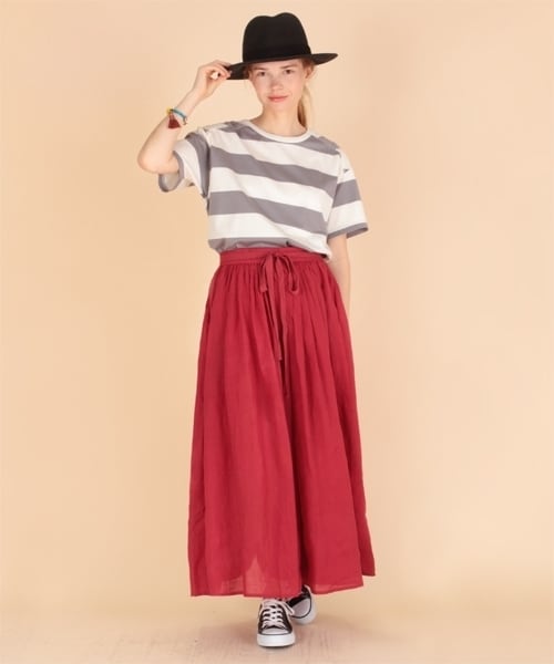 RNA-N（アールエヌエーエヌ）の「＜予約＞リネンギャザーラップスカート（スカート・レディース・ブラック/レッド・M）」の2枚目の写真