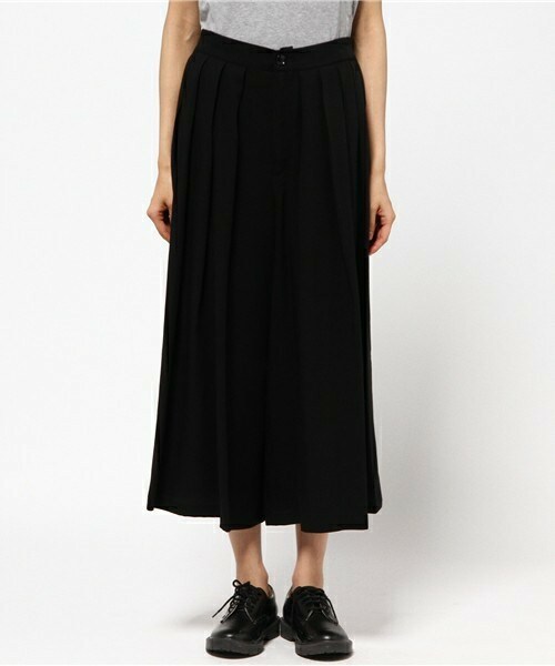 gomme（ゴム）の「ワイドタックＰＴ（その他パンツ・レディース・ブラック/チャコールグレー/ネイビー・MEDIUM）」の4枚目の写真