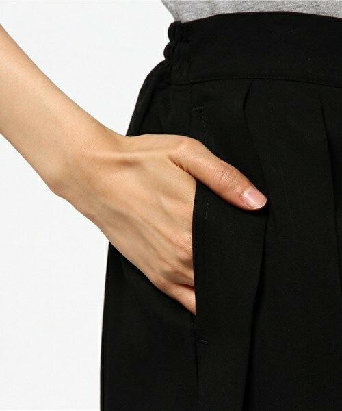 gomme（ゴム）の「ワイドタックＰＴ（その他パンツ・レディース・ブラック/チャコールグレー/ネイビー・MEDIUM）」の9枚目の写真