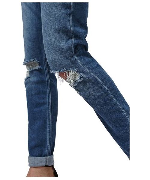 TOPSHOP(トップショップ)の「Topshop 'Lucas' Ripped Boyfriend Jeans(デニムパンツ・レディース・Blue・Regular 25 x 30/Regular 26 x 30/Regular 28 x 30/Regular 30 x 30/Regular 32 x 30/Regular 34 x 30)」の5枚目の写真