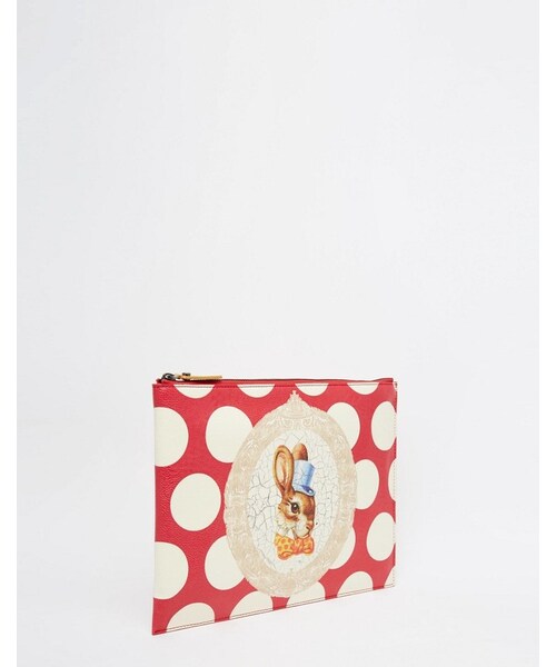Vivienne Westwood（ヴィヴィアンウエストウッド）の「Vivienne Westwood Clutch Bag with Bunny Rabbit in Red（クラッチバッグ・レディース・Red・One Size）」の2枚目の写真