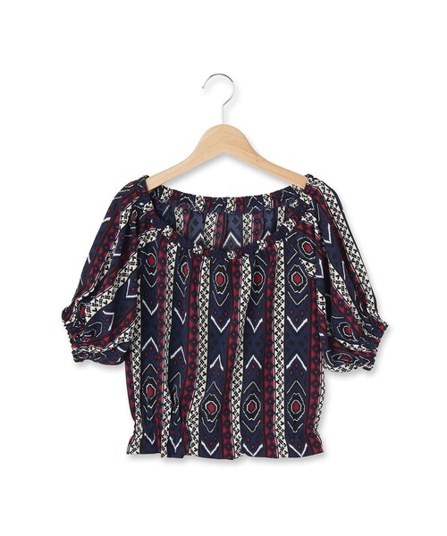 OZOC（オゾック）の「オルテガ柄オフショルダーブラウス（トップス・レディース・ネイビー/ライトベージュ/ワインレッド・その他）」の12枚目の写真