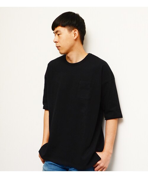 HAMNETT（ハムネット）の「【HAMNETT】 BIG POCKET T（トップス・メンズ・ブラック/カーキ/ホワイト・S/M/L/XL）」の2枚目の写真