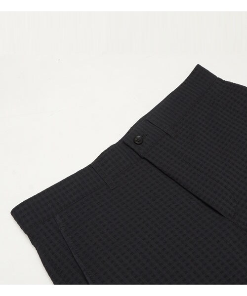 HAMNETT（ハムネット）の「【HAMNETT】 SUCKER CROPPED PANTS（パンツ・メンズ・ブラック/ネイビー・S/M/L）」の6枚目の写真