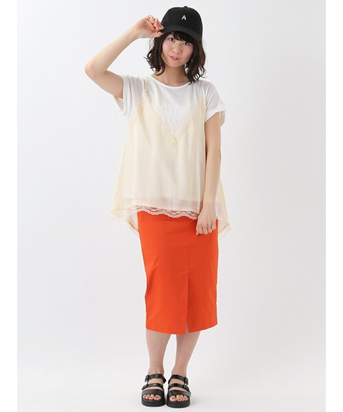 w closet(ダブルクローゼット)の「レースキャミ重ねTシャツ(トップス・レディース・オフホワイト/ピンク/ブラック・FREE)」の11枚目の写真