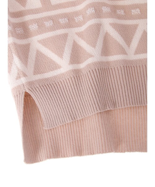 w closet(ダブルクローゼット)の「幾何柄ジャガードニット(トップス・レディース・オフホワイト/ピンクベージュ/ネイビー・FREE)」の9枚目の写真