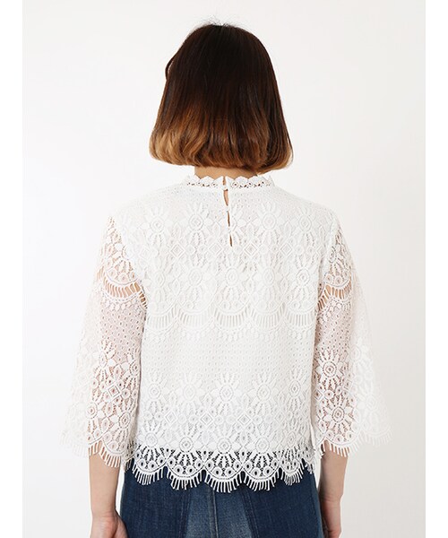 w closet（ダブルクローゼット）の「スカラップレースプルオーバー（トップス・レディース・オフホワイト/ピンク・FREE）」の5枚目の写真