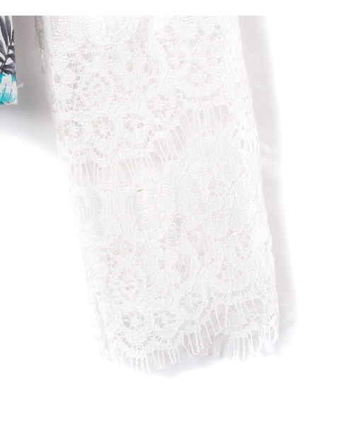 PAGEBOY（ページボーイ）の「【ポイント10倍】【PAGEBOY】レーストップス×ビスチェセット（トップス・レディース・ホワイト系/ブラック/ターコイズ系）」の8枚目の写真