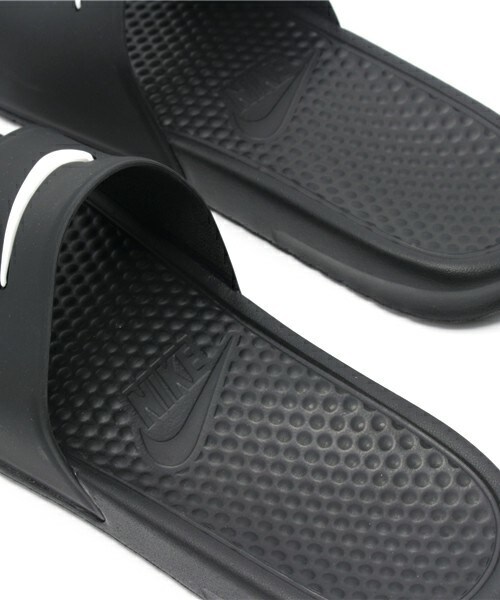 NIKE SPORTSWEAR（ナイキスポーツウェアー）の「ユニセックス ナイキ ベナッシ シャワーサンダル NIKE BENASSI SHOWER SLIDE 819024-010（サンダル・レディース・ブラック・24cm/25cm/26cm/27cm/28cm）」の8枚目の写真