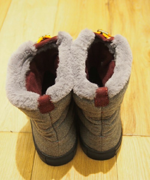 FRAPBOIS（フラボア）の「ウォミット（ブーツ・レディース・ブラック/グレー・0/1/2/3）」の3枚目の写真