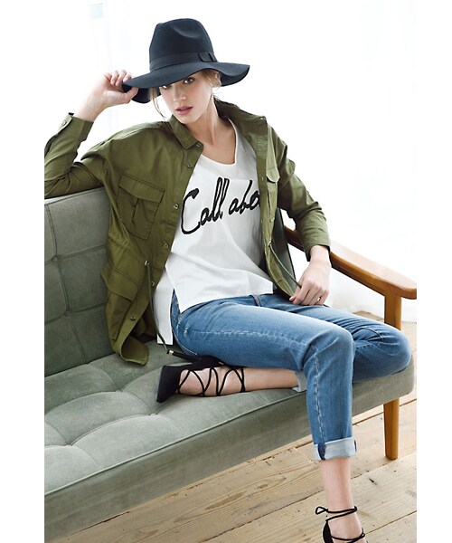 BLAIR by MOERY（ブレア）の「バックチェーンロゴTシャツ（Tシャツ/カットソー・レディース・ホワイト/グレー/ブラック・FREE）」の5枚目の写真