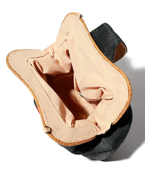 Larone（ラロネ）の「別注 フラワー刺繍カゴバッグ（）」 - WEAR 