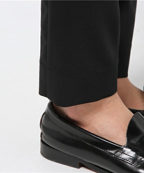 DIET BUTCHER（ダイエットブッチャー）の「DIET BUTCHER SLIM SKIN ウール2タックテーパードパンツ（スラックス・メンズ・ブラック・1/2）」の8枚目の写真