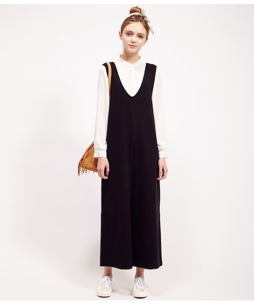 ROPE' PICNIC（ロペピクニック）の「Vネックルーズシルエットワンピパンツ（ワンピース/ドレス・ブラック/グレー/キナリ/ダークブラウン/ネイビー・38）」の2枚目の写真