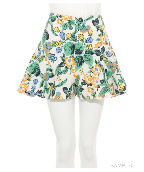LILY BROWN（リリーブラウン）の「トロピカル柄フレアーショートパンツ（ショートパンツ・レディース・OWHT/BLU/RED・F）」の10枚目の写真