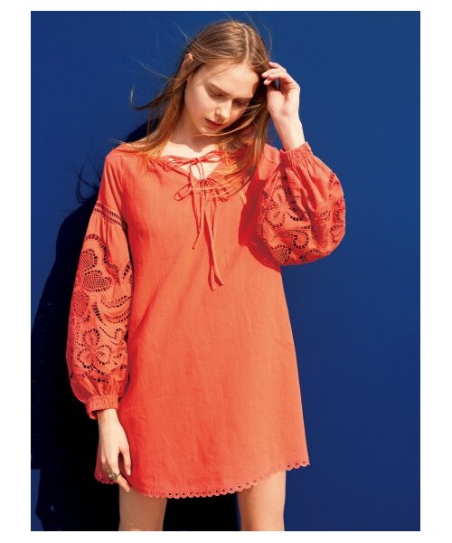 SNIDEL（スナイデル）の「スリーブ刺繍ワンピース（ミニワンピース・レディース・OWHT/ORG/BLK・F）」の14枚目の写真