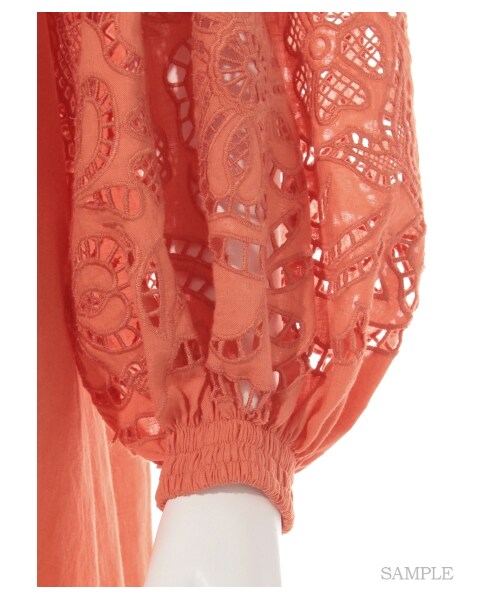 SNIDEL（スナイデル）の「スリーブ刺繍ワンピース（ミニワンピース・レディース・OWHT/ORG/BLK・F）」の10枚目の写真