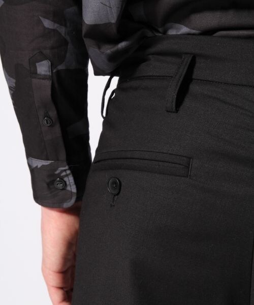 HARE（ハレ）の「TRワンタックワイドパンツ（パンツ・ブラック/グレー系その他/グレー/カーキ/カーキ系その他・S/M/L）」の13枚目の写真