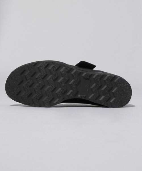 HARE（ハレ）の「オープンベルトシューズ（シューズ・オフホワイト/ブラック・M/L）」の6枚目の写真