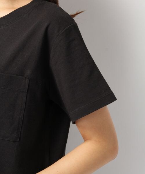 Heather（ヘザー）の「ムジポケＴEE（トップス・オフホワイト/ブラック/グレー/レッド/ブラウン/カーキ・オフホワイト 08:FREE(身長168cm・46kg) ブラック 09:FREE(身長164cm・46kg) グレー 12:FREE(身長168cm・46kg) レッド 35:FREE(身長164cm・46kg) ブラウン 52:FREE(身長168cm・46kg) カーキ 78:FREE(身長168cm・46kg)/・商品の画像はサンプル撮影となりますので、実際の商品とは仕様や加工、サイズ等が若干異なる場合がございます。予めご了承下さい。/FREE）」の13枚目の写真