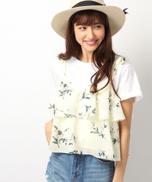 Heather（ヘザー）の「ビンテージフラワーキャミ（トップス・オフホワイト/ライトイエロー/ネイビー・FREE）」の2枚目の写真