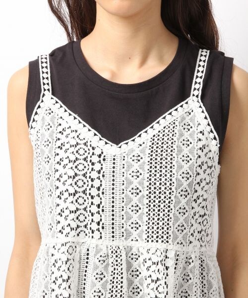 Heather（ヘザー）の「ノースリキャミ２P（トップス・オフ×アイボリー/ブラック×オフ/グレー×ブラック・FREE）」の9枚目の写真