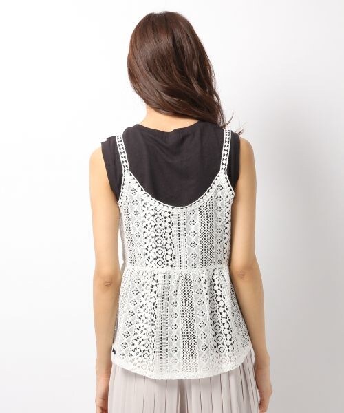 Heather（ヘザー）の「ノースリキャミ２P（トップス・オフ×アイボリー/ブラック×オフ/グレー×ブラック・FREE）」の8枚目の写真