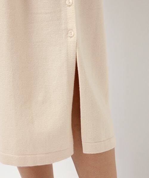 Heather（ヘザー）の「12GVネックロングワンピース長袖（ワンピース/ドレス・ピンクベージュ/グレー系・FREE）」の9枚目の写真